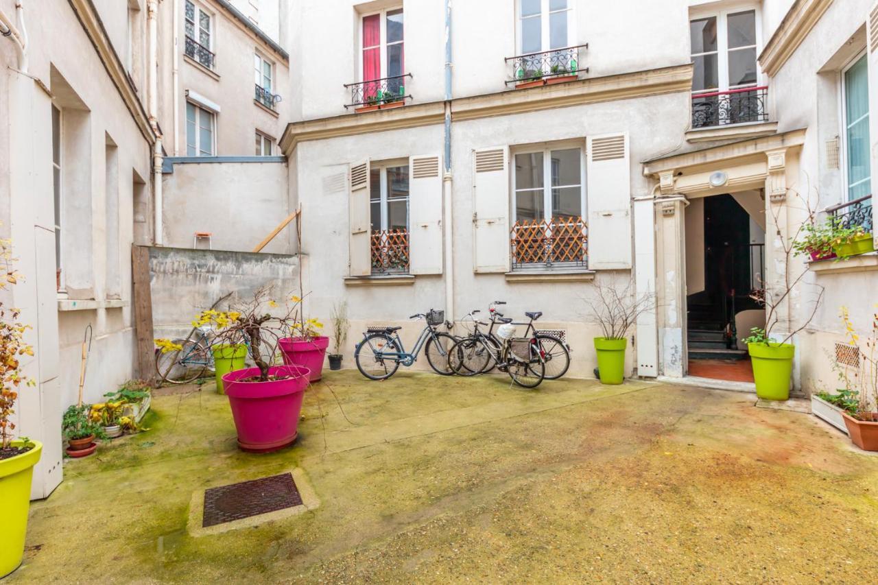 Enjoy The Traditional Parisian Life Apartment Luaran gambar