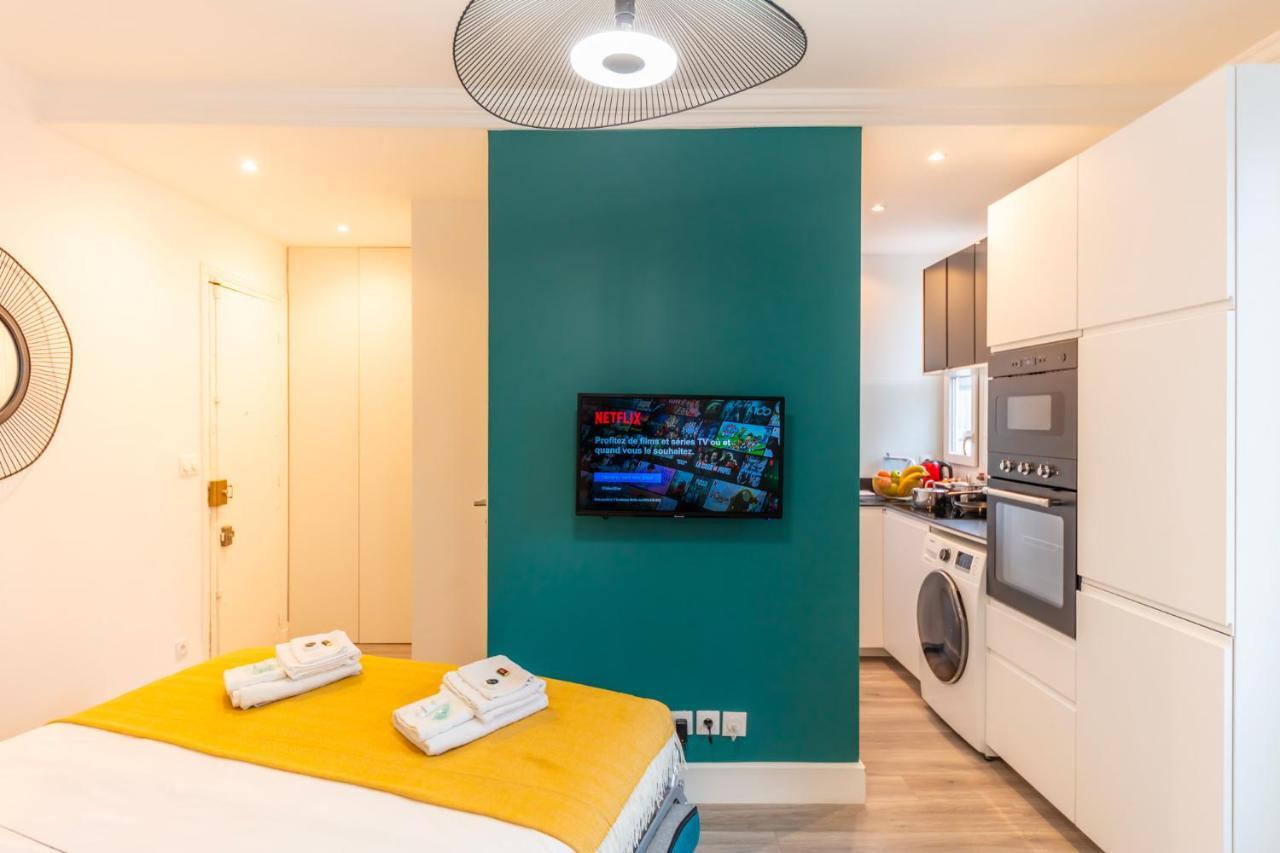 Enjoy The Traditional Parisian Life Apartment Luaran gambar